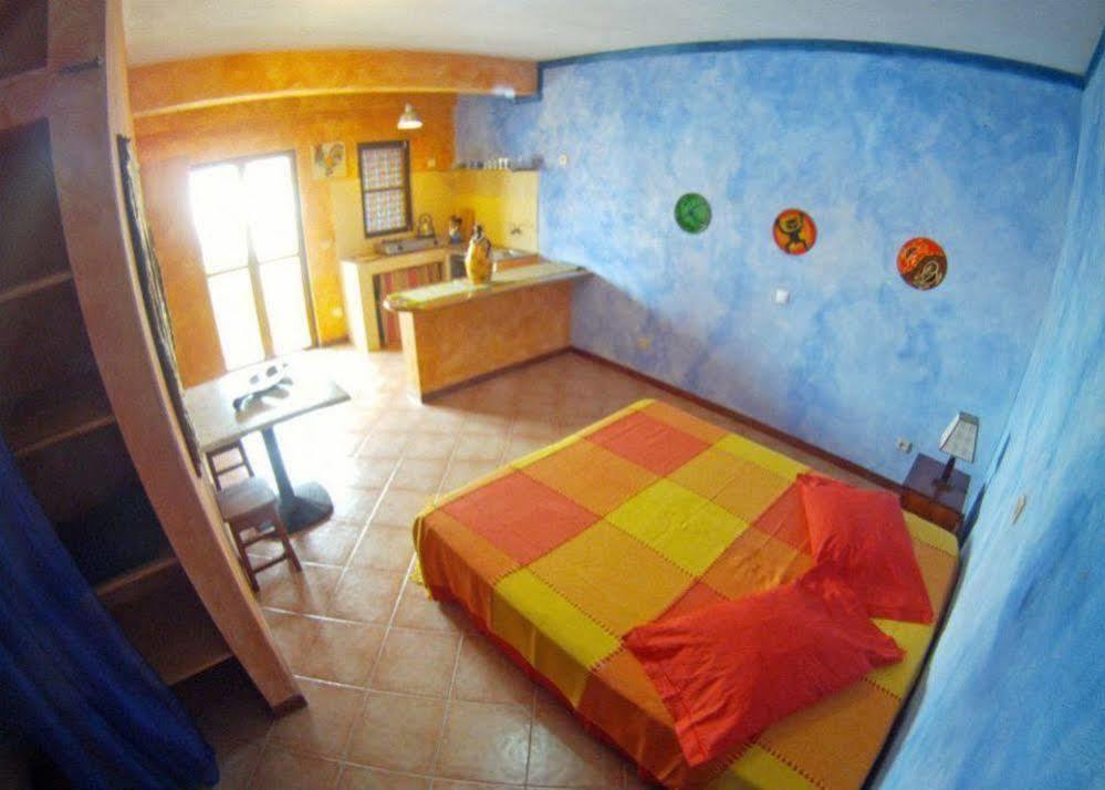 סנטה מריה Sakaroule Bed & Breakfast מראה חיצוני תמונה